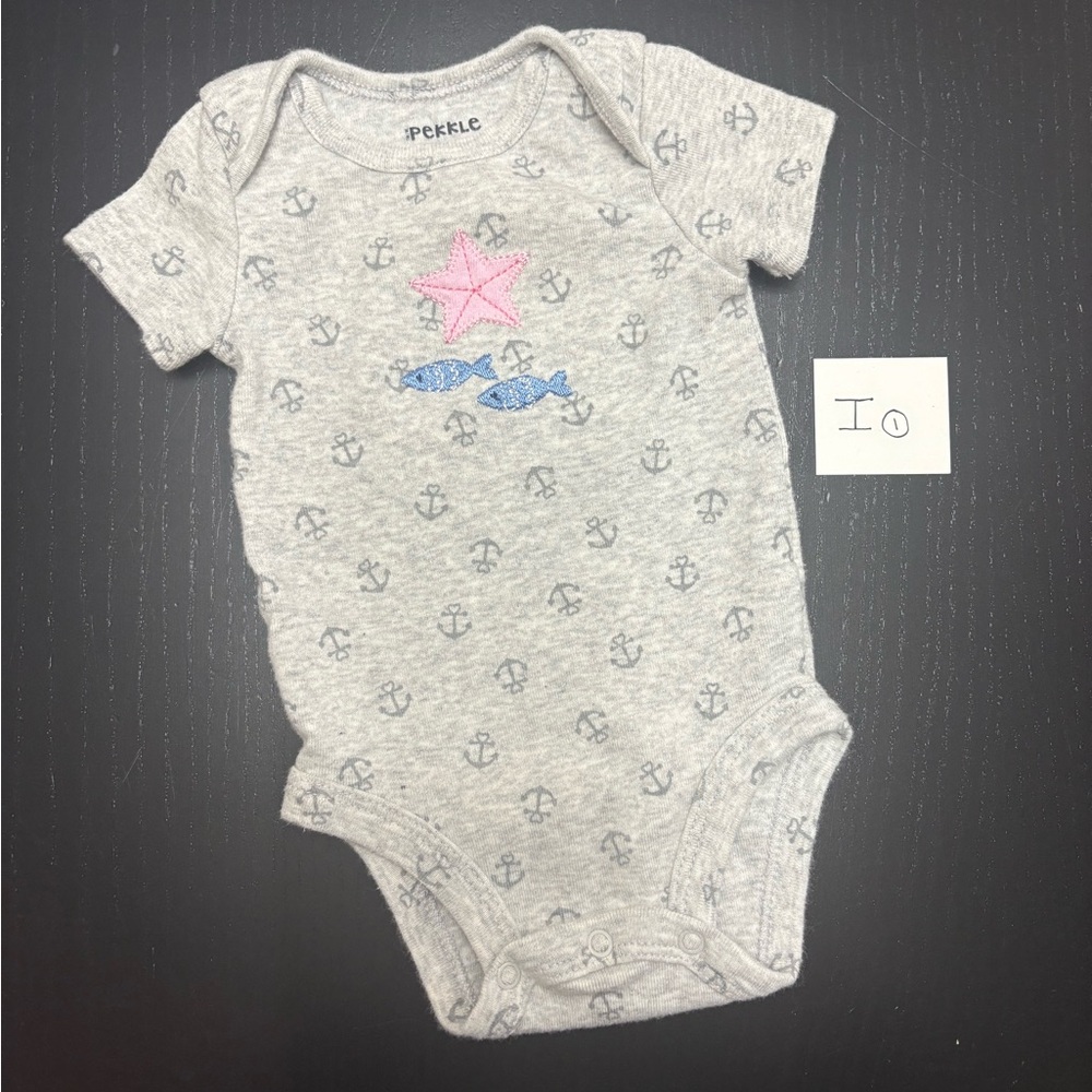 ⭐️4/$5.00⭐️— Pekkle Grey Anchor Print Baby Onesie with Starfish